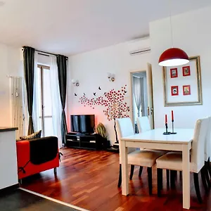 https://the-red-suite-in-florence.it-tuscanyhotel.com