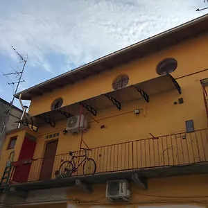 https://21house.it-lombardy.com