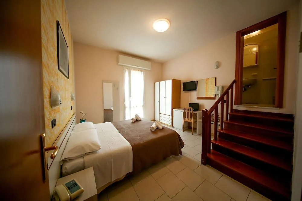 Hotel Petrarca Rimini 3*,